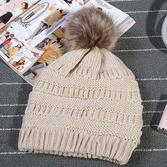 Accessories - NEW! Fur Lined Knit Pom Pom Beanie in Beige